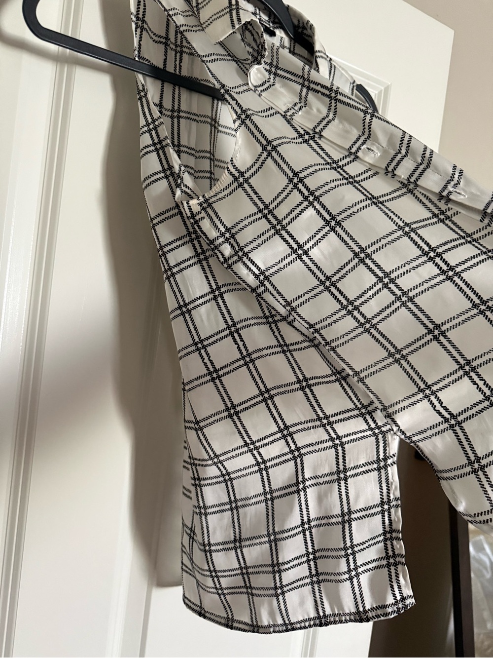 Forever 21 - Sleeveless White Plaid Button-Front Blouse - Small - Picture 5 of 7